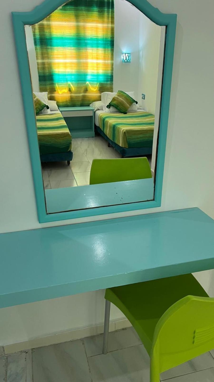 Hotel Etoile De Mer Мартил Екстериор снимка
