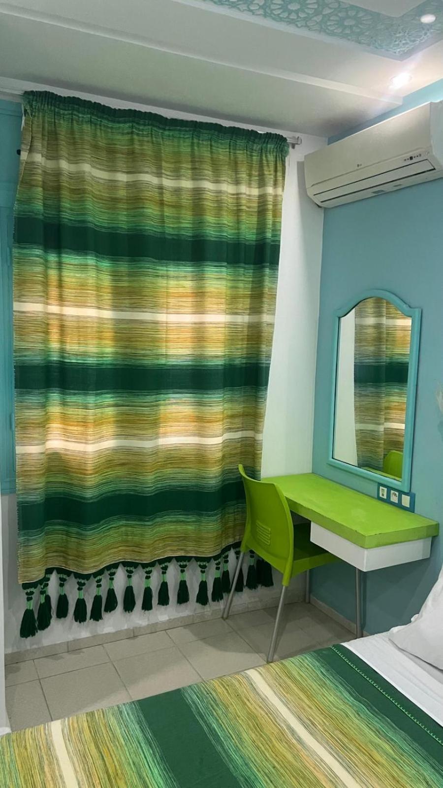 Hotel Etoile De Mer Мартил Екстериор снимка