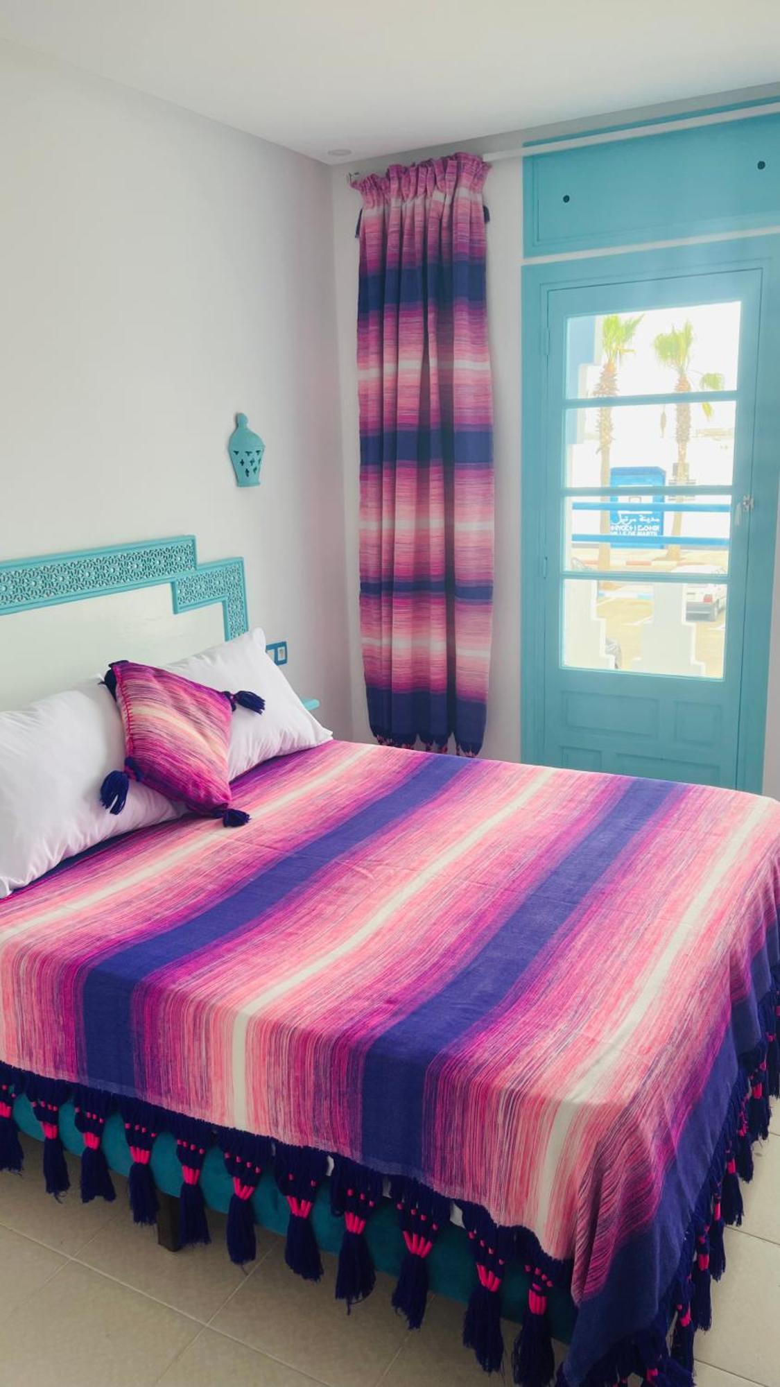Hotel Etoile De Mer Мартил Екстериор снимка